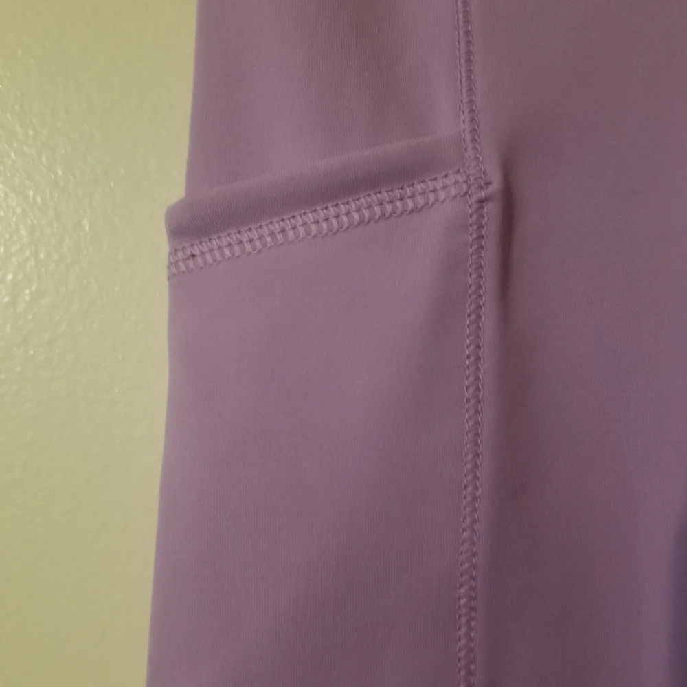 NWT Lilac pocket leggings - Picture 2 of 4